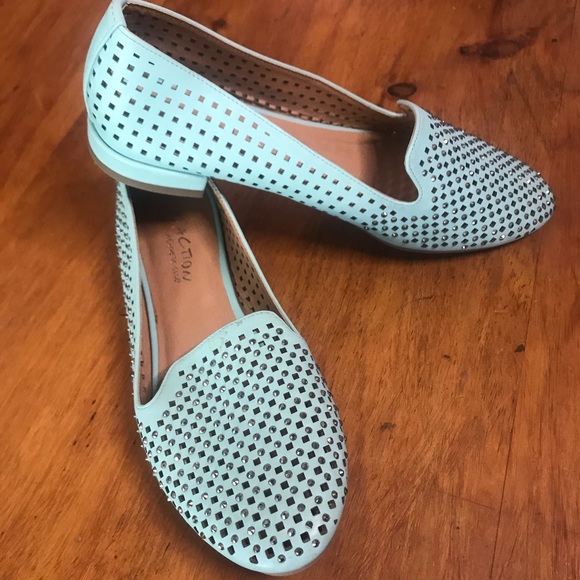 Kenneth Cole Reaction Shoes - Kenneth Cole Reaction blue studded loafers